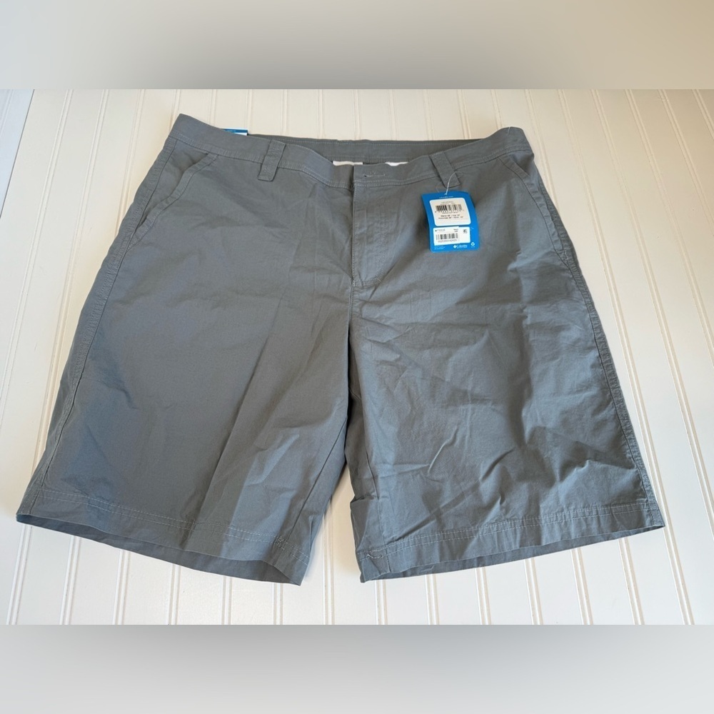 Columbia Washed Out Shorts Men’s 38 Gray Cotton Blend 10 In NEW. 1437